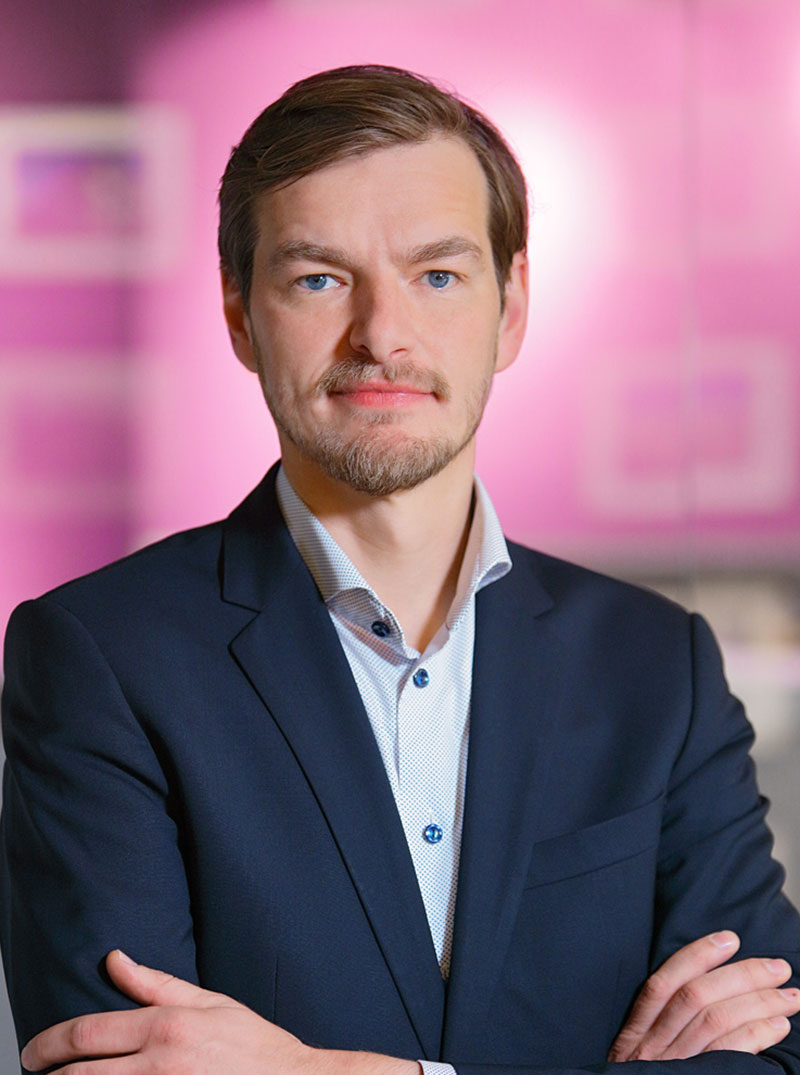 Julian Mosch